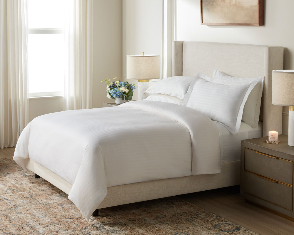 The Ritz-Carlton Hotel Hotel Stripe Bed & Bedding Set