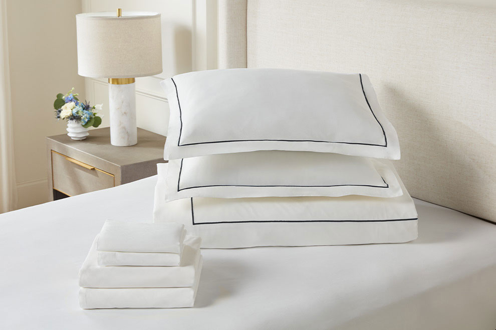 The Ritz-Carlton Linens Image