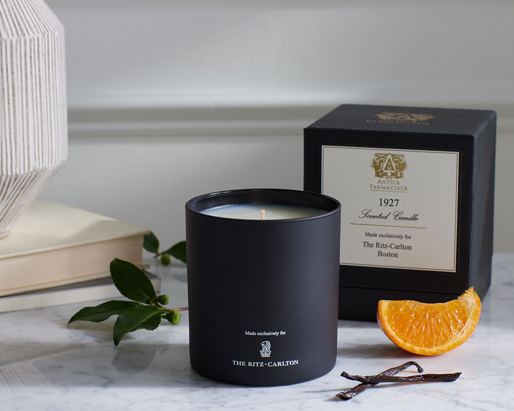 The Ritz-Carlton Boston Candle | Vanilla, Tobacco, and Bourbon