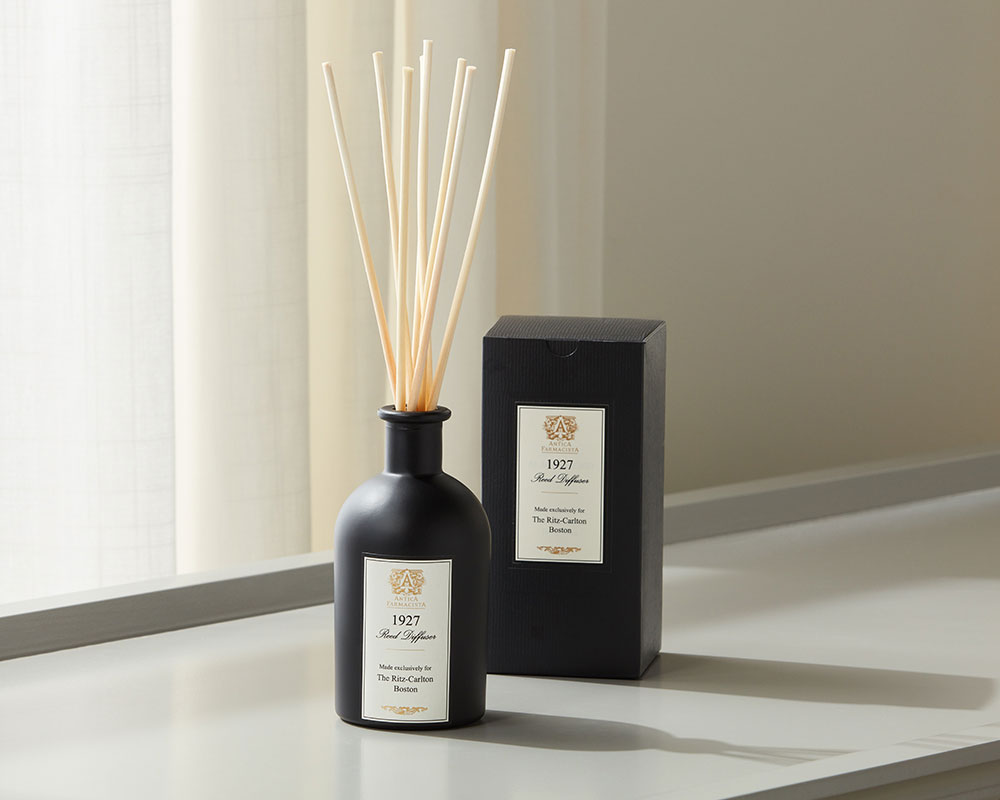 1927 Reed Diffuser by Antica Farmacista The RitzCarlton Hotel Shops