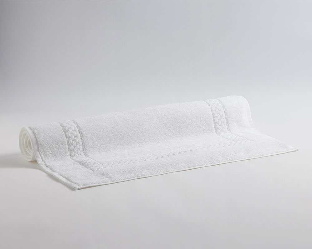 The Ritz-Carlton Hotel Shop - Bath Mat - Luxury Hotel Bedding, Linens and  Home Decor