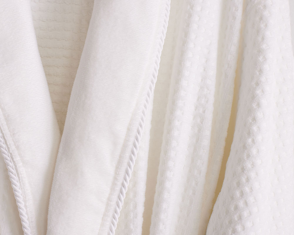 Buy Luxury Hotel Bedding from Marriott Hotels - Waffle Kimono Robe